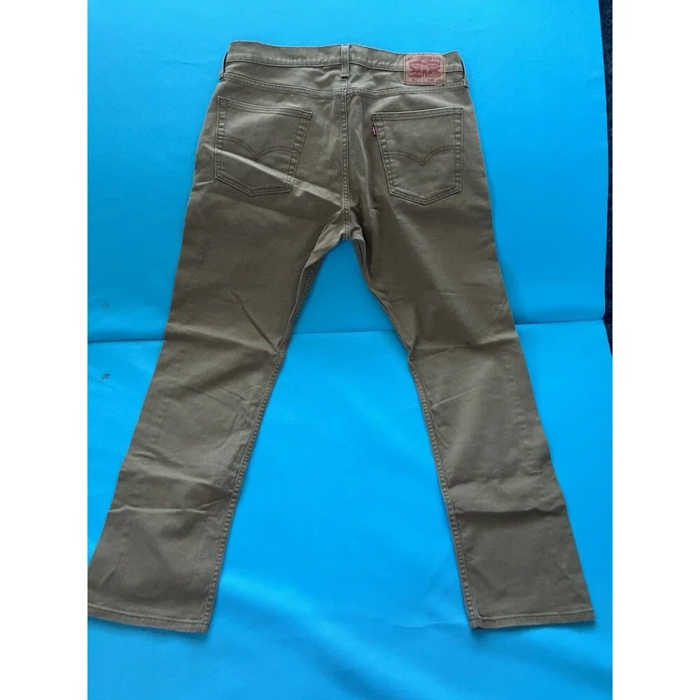 Levis levi men